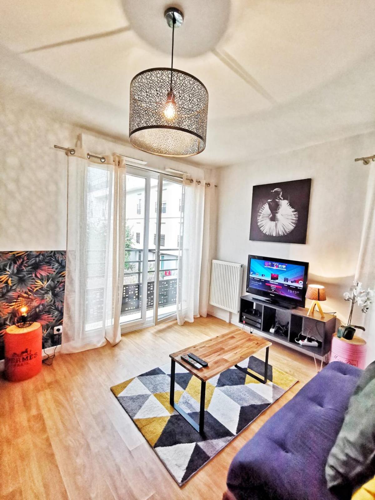 Les 4 Reflets De La Marne Apartment Pomponne Екстериор снимка